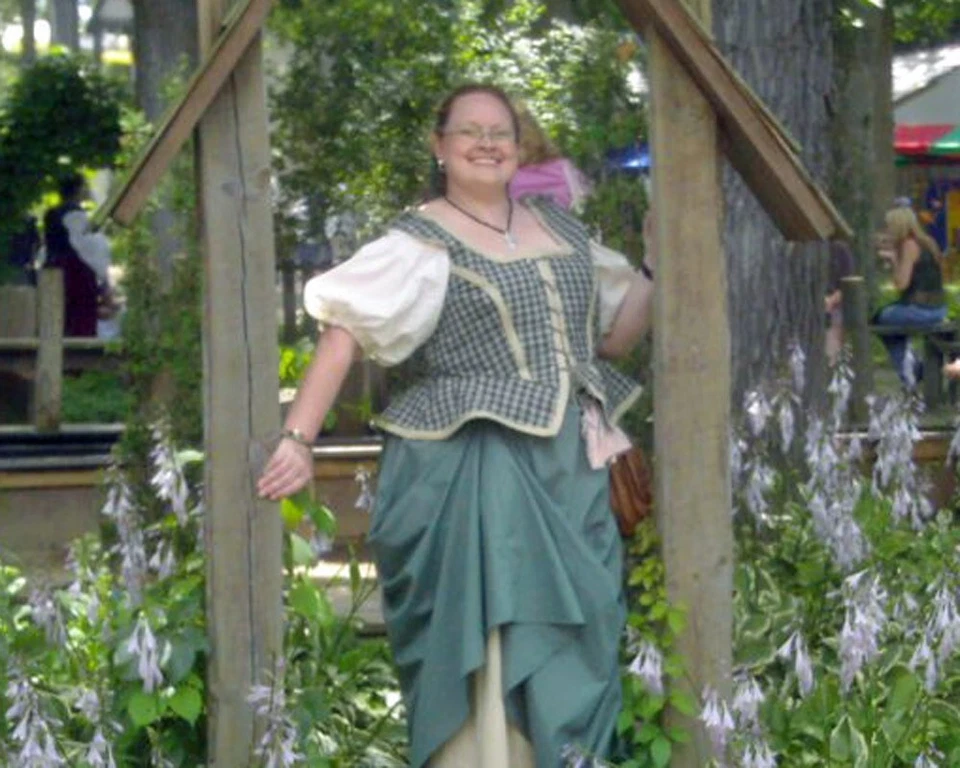 Модный лиф с обвалкой и пеплумом, средневековый RenFaire sz6-28, можно выбрать парчи - Изображение 1 из 4