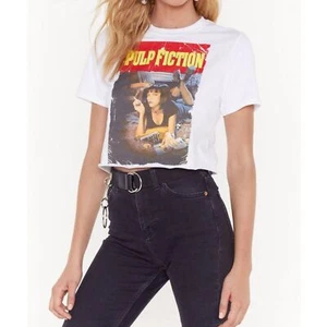Camiseta recortada Nasty Gal Pulp ficción camiseta gráfica retro años 90 película camisa pequeña - Imagen 1 de 7