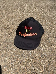Vintage Snapback Hat Aged To Perfection Preowned Black Vintage Hat - Picture 1 of 4