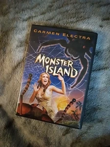 Monster Island (DVD) 2004 - Carmen Electra, Nick Carter , Adam West - Bild 1 von 4
