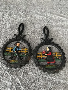 Juego de 2 remaches de hierro fundido Amish pintados a mano - Imagen 1 de 4