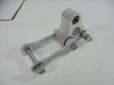 Suzuki GSXS750 GSXS 750 2018 2019 2020 OEM base de amortiguador suspensión trasera acoplamiento Foto 1 de 4