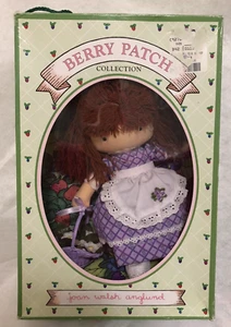 NEU ~ Vintage Joan Walsh Anglund Blackberry Puppe Berry Patch Collection 1993 Neu aus altem Lagerbestand - Bild 1 von 8