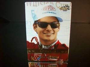 Jeff Gordon #24 Dupont Action Packed 1995 Card #61 Stars Settles In - Picture 1 of 1