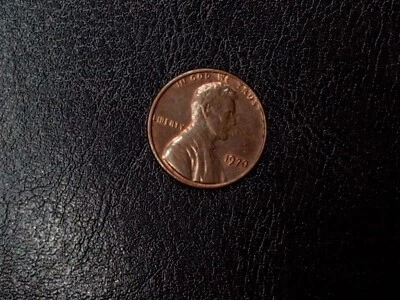 About Uncirculated 1970 P Lincoln Penny 1c Toned Red Brown - Image 1 of 4