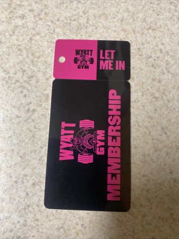 WWE BRAY WYATT FIEND GYM WORKOUT MEMBERSHIP CARD AND HEADBAND EXTREMELY LIMITED Cover
