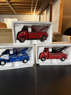 1952 GMC Heavy Duty Wreckers BUNDLE - Image 1 of 4