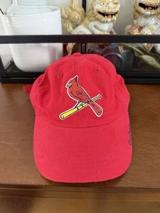 Cappello St. Louis Cardinals berretto strapback donna rosso sequenza MLB baseball '47 gemelli - Foto 1 di 5