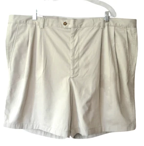 Men’s Cutter Buck Khaki Cargo Shorts Size 48 x 8" Classic Fit - Picture 1 of 4