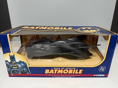 1/18 DIECAST CORGI 2000 DC COMICS BATMAN BATMOBILE (NEW) - Image 1 of 4