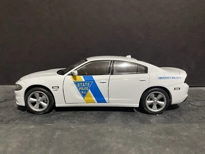 NJSP New Jersey State Police 1:27 Scale 2016 Dodge Charge Custom Slicktop - Image 1 of 4