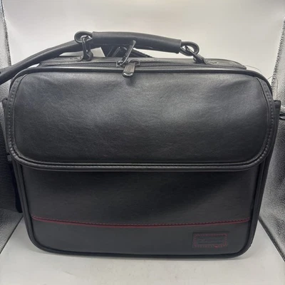 Bolsa para câmera digital Targus DC03 | Preta, interior ajustável, alça de ombro - Imagem 1 de 4