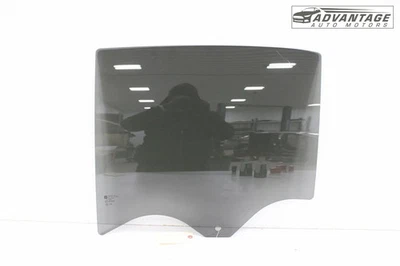 Chevrolet Equinox 2018-2024 puerta trasera izquierda ventana cristal 84388312 OEM Foto 1 de 4