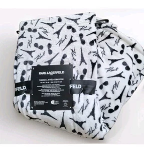 Karl Lagerfeld PARIS Plush THROW Blanket 60 X 70 in SUPER SOFT White Black - Picture 1 of 12