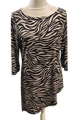 Top túnica manga 3/4 dobladillo asimétrico leopardo CHICO'S Travelers 1 Foto 1 de 4