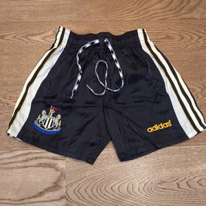 Genuine Newcastle Home Shorts (1997-1998) Size Boys 26 inch Waist - Picture 1 of 2
