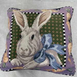 Kaninchen Hand Nadelkissen Karotten Schleife Samtrücken 14”x 14” Wolle - Bild 1 von 10