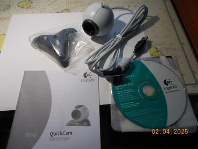 New Logitech QuickCam Messenger with Stand, QuickCam Software, Setup Booklet - Image 1 of 4