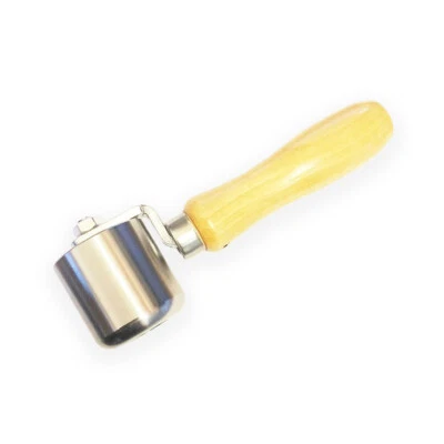 Rodillo de acero para aplicar cinta Eternabond sellador de reparación de techo para autocaravana EBR-125 Foto 1 de 2