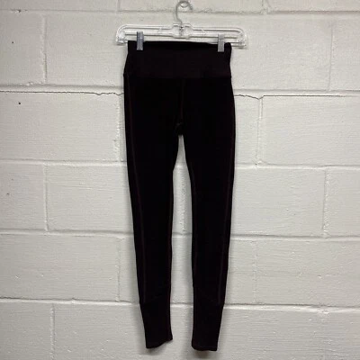 Alo Yoga Leggings Talla XS Medidas 22x28 Elástico Morado Foto 1 de 4