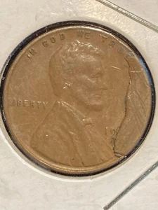 Sharp 19XX Lincoln Wheat Cent Mint Error with Huge Obverse CUD - Picture 1 of 3