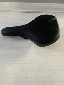 Asiento de sillín de bicicleta DDK PRO ACTIVE QC.07 negro, para bicicleta de carretera, nuevo - Imagen 1 de 5