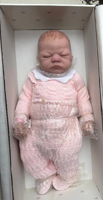 NIB Ashton Drake So Truly Real Welcome Home Baby Emily Doll Linda Webb Newborn - Image 1 of 4