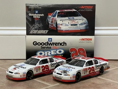 LOTE (2) 2001 Kevin Harvick GM Goodwrench & Oreo Monte Carlo NASCAR Action 1/24 - Imagem 1 de 4