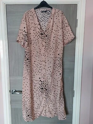 D152 WOMANS BOOHOO DUSKY PINK MIX STAR SHORT SLEEVE MAXI DRESS UK 18 EUR 46 - Image 1 of 4