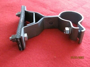 Chrysler product exhaust hanger - Picture 1 of 1