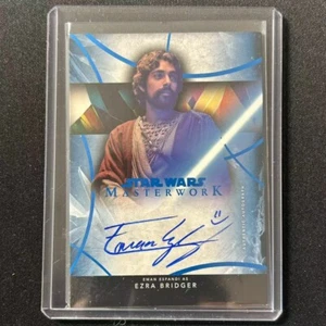 💰2024 TOPPS STAR WARS MASTERWORK AUTO BLUE /99 EMAN ESFANDI AS EZRA BRIDGER - Picture 1 of 1