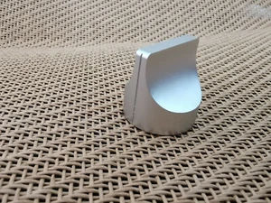 1pcs, 28x28 SOLID SILVER STOVE TOP VOLUME ROTARY TURN KNOB FOR AMPLIFIER AUDIO - Picture 1 of 6