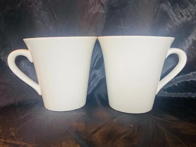 Juego de 2 tazas de café de 2 piezas “10 STRAWBERRY STREET” USADAS EN EXCELENTE ESTADO Foto 1 de 4