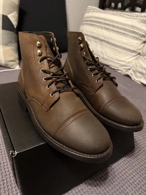 男式 9 码 Thursday Boot Co. Arizona Captain 靴子 — 第 1/4 张图片