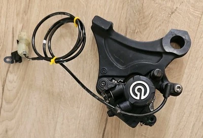 Pinza de freno trasera Triumph Daytona 675R 2013-17 Foto 1 de 4