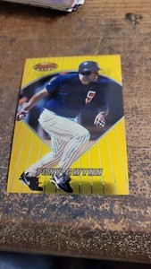 1996 Bowmans Best Baseball Tony Gwynn #38
