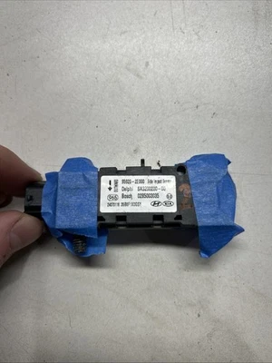 kia hyundai front Impact Sensor 95930-2E000 959302E000 - Image 1 of 4