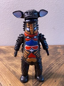 1983 Bandai Ultraman Gango Figure Ultra Monster Series 19 Gyango Vinyl Japan - Picture 1 of 8