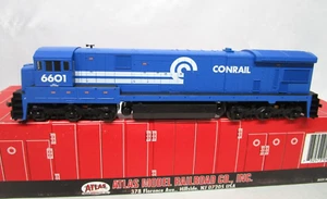 Atlas HO Scale CR Conrail GE C30-7 Diesel Locomotive #6601 DCC Ready - Picture 1 of 13