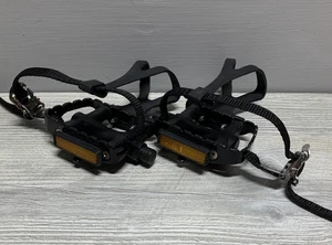 VP Components VP-706 Medium Toe Clips Straps w/ Platform Pedals Black Pair L/R - Picture 1 of 6