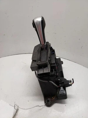 Used Automatic Transmission Shift Lever Assembly fits: 2014 Chevrolet Equinox  G - Image 1 of 4