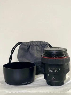 Canon EF 85mm f/1.2 L II USM Lens & B+W F-Pro UV-Haze 72mm Filter MRC - Bild 1 von 4