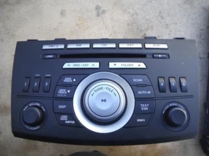 10 MAZDA 3 RADIO STEREO RADIO AM/FM SINGLE DISC CD MP3 BBM266AR0A - Picture 1 of 12