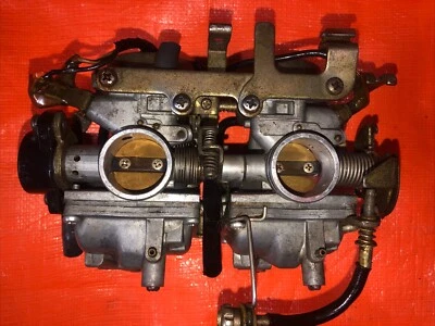 Carburador de carburador Yamaha V Star XVS650 99-09 completo OEM sin molestar listo para atornillar Foto 1 de 4