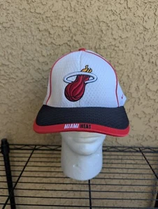 Vintage Miami Heat Hat White Size L-XL Nike Flexfit South Beach The Heatles - Picture 1 of 13
