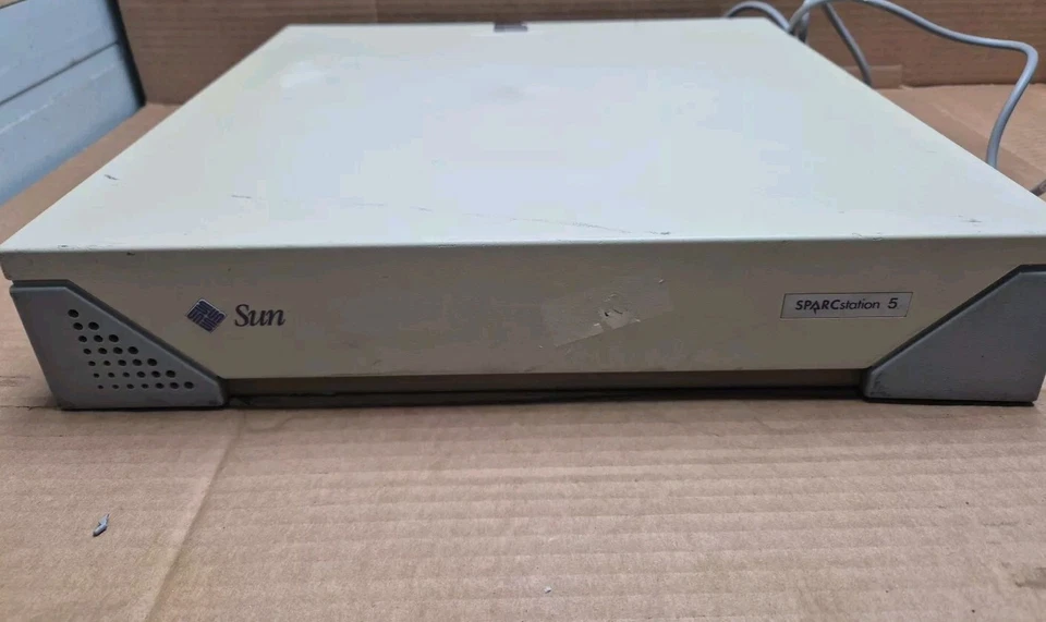 Sun Microsystems SPARC SPARCStation 5 Workstation Computer - Immagine 1 di 4