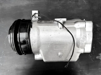Compresor de aire acondicionado 78-79 Porsche 928 OEM REMAN Foto 1 de 2
