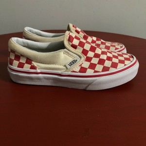 red and white checkered slip on vans
