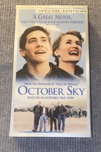 October Sky VHS Nasa Rocketry Gyllenhaal Chris Cooper Laura Dern Free Ship V1 - Picture 1 of 7
