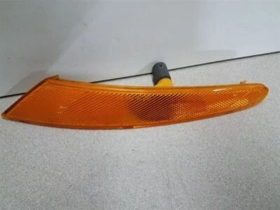 Driver Corner/Park Light Side Marker Fits 00-02 SATURN L SERIES 139442 - Image 1 of 3